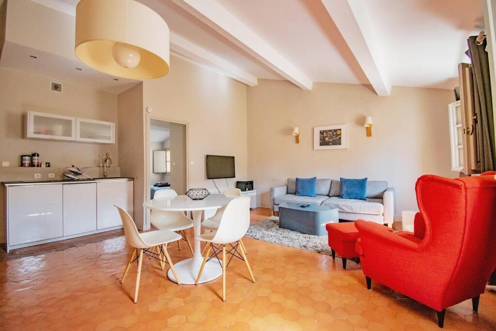 Tres Bel Appartement Centre Ville Historique エクス＝アン＝プロヴァンス エクステリア 写真