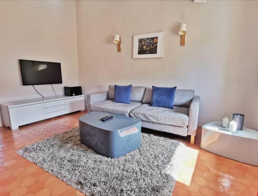 Tres Bel Appartement Centre Ville Historique エクス＝アン＝プロヴァンス エクステリア 写真