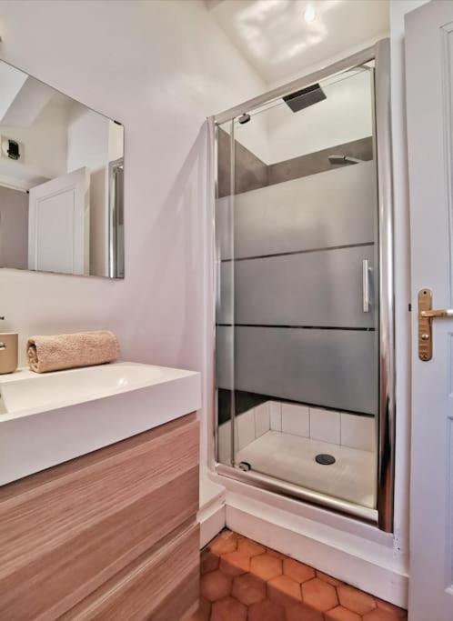 Tres Bel Appartement Centre Ville Historique エクス＝アン＝プロヴァンス エクステリア 写真