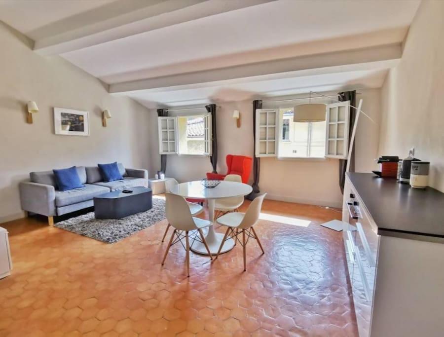 Tres Bel Appartement Centre Ville Historique エクス＝アン＝プロヴァンス エクステリア 写真